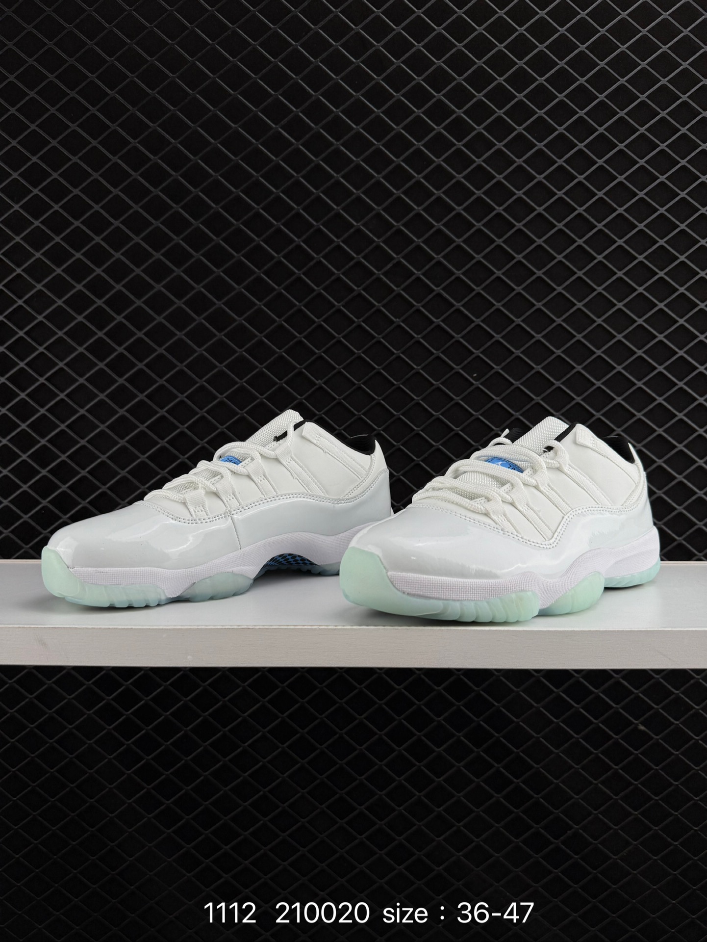 Nike Air Jordan 11 Retro Low Concord AJ11